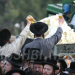 שפיכת שמן להדלקה בציון רשב"י